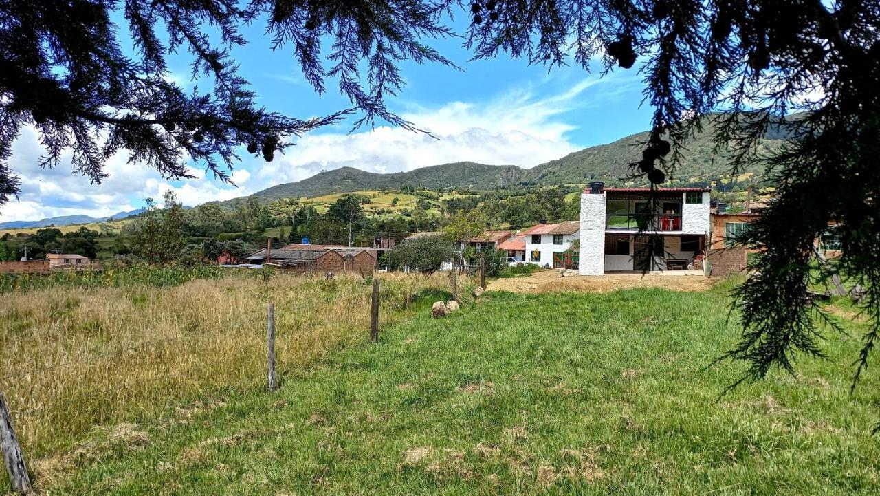 Hospedaje Y Camping Del Rio Monguí Exterior foto
